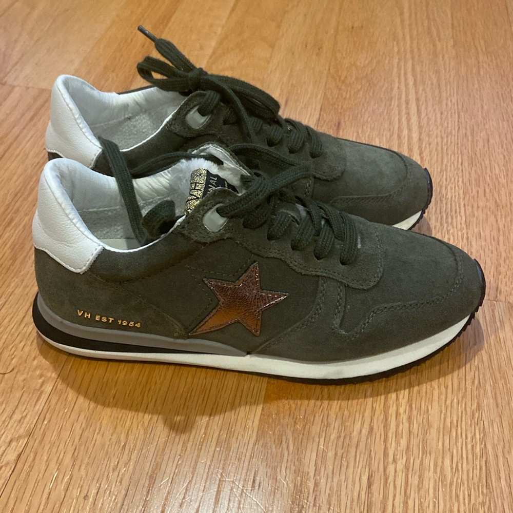Women’s Vintage Havana Original Design Sneaker Size 6.5